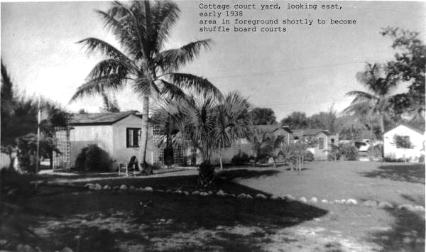View looking east showing cottages at Layton's Cottage, Trailer, and Fishing Park - Riviera Beach, Florida