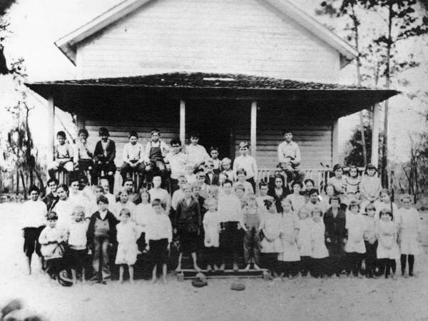 Group portrait at the Griner Farm School in Ocala, Florida.