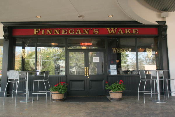 Finnegan's Wake pub at 1122 Thomasville Road in the Manor at Midtown shopping center - Tallahassee, Florida.