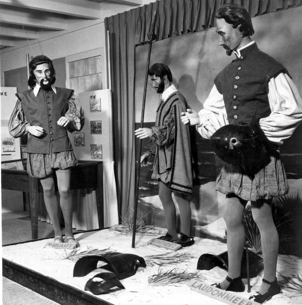 Lifesize wax figures on display at the Quadricentennial Festival exhibit - Pensacola, Florida