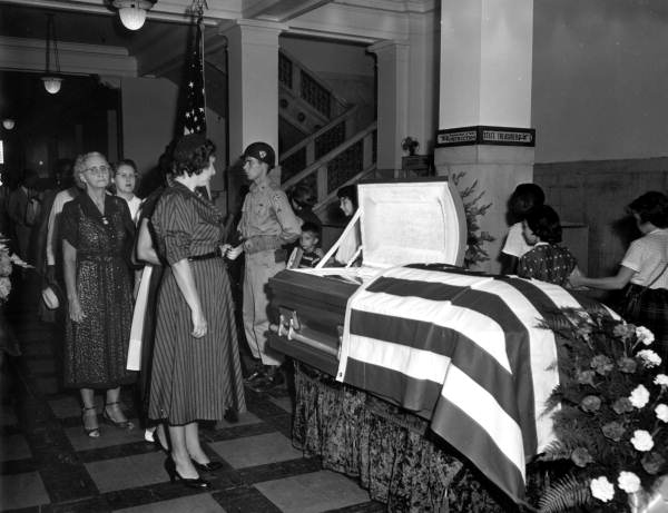 People saying farewell to the deceased Governor Dan McCarty - Tallahassee, Florida
