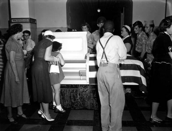 People saying farewell to the deceased Governor Dan McCarty - Tallahassee, Florida