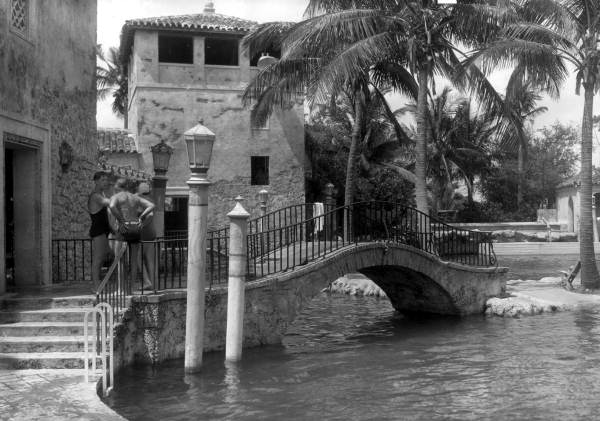 People enjoying the Venetian Pool - Coral Gables, Florida