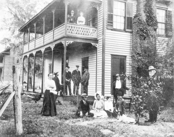 Guests gathered outside Moore's Hotel - Hawthorne, Florida