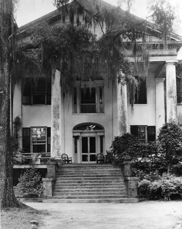 Entrance at the Grove - Tallahassee, Florida.