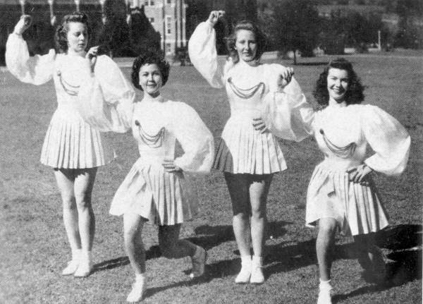 FSCW cheerleaders for the odds years teams - Tallahassee, Florida.