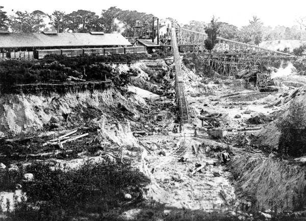 Dunnellon Phosphate Company's section one plant and mine