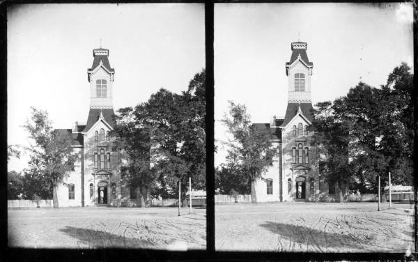 Stereoview of the Leon County courthouse - Tallahassee, Florida.