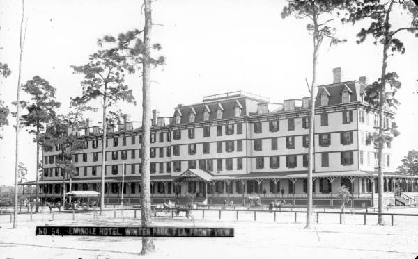 Front view of the Seminole Hotel - Winter Park, Florida