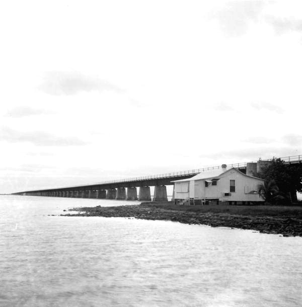 Seven mile bridge - Pigeon Key, Florida