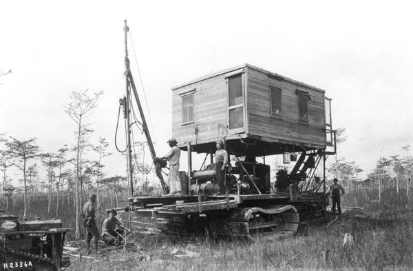 Drill rig for blasting - Tamiami Trail, Florida