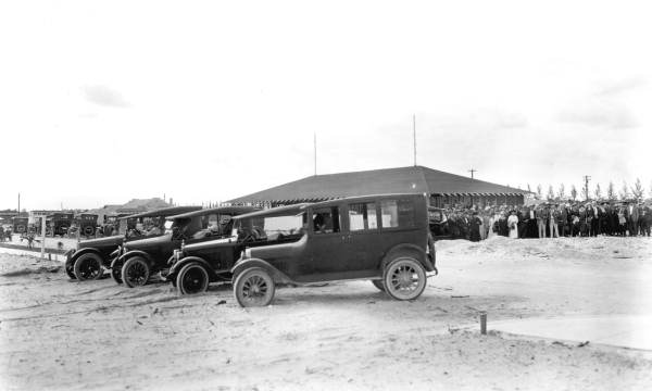 Parked automobiles - Hollywood, Florida