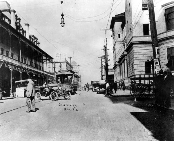 Looking down Forsyth Street by intersection of Hogan Street - Jacksonville, Florida.