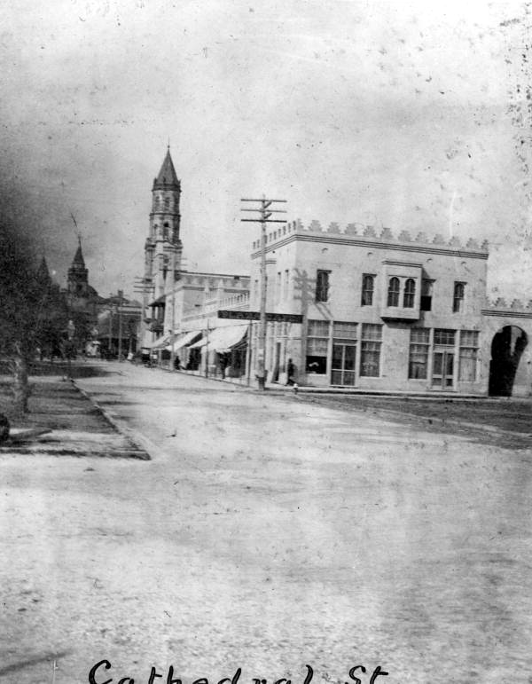 Street scene of buildings on Cathedral street - Saint Augustine, Florida