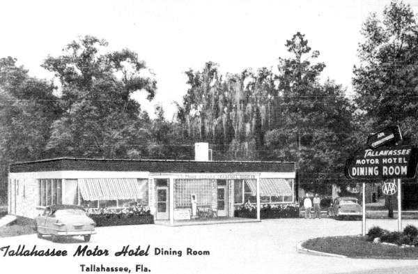 Tallahassee Motor Hotel Dining Room - Tallahassee, Florida.
