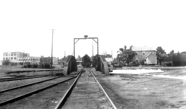 Florida East Coast Railway locomotive approaching turntable - Miami, Florida.