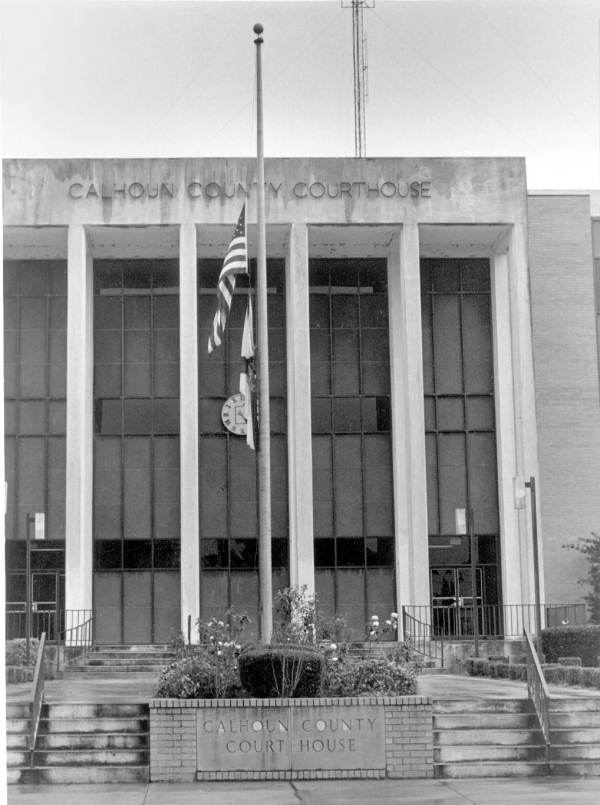 Calhoun County courthouse- Blountstown, Florida