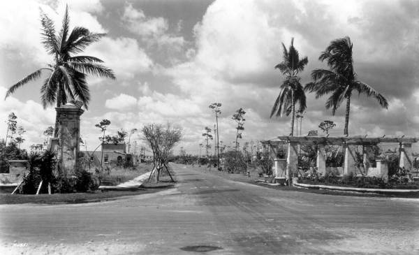 Granada Plaza - Coral Gables, Florida