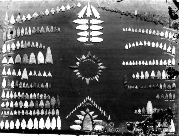 Leigh M. Pearsall collection of Indian arrowheads from various states