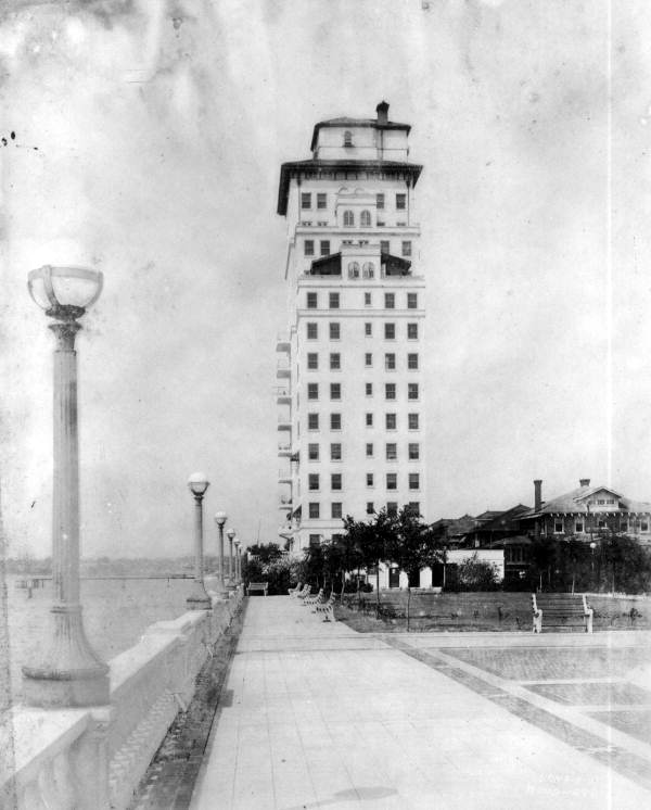 Park Lane Apartments - Jacksonville, Florida.
