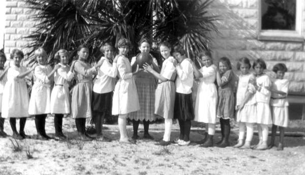 Girls basketball teams at Pitchford School - Jupiter, Florida