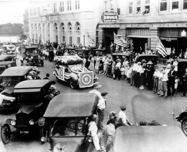 Crowds gathered at a Fourth of July parade celebration - Lakeland, Florida