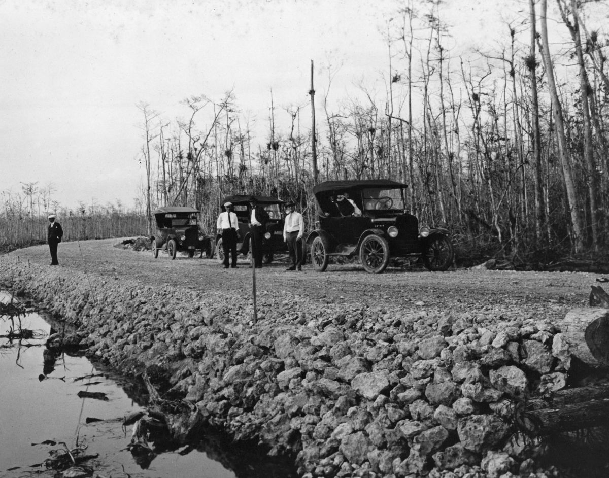 Cars parked on the side of the Tamiami Trail - Monroe County, Florida
