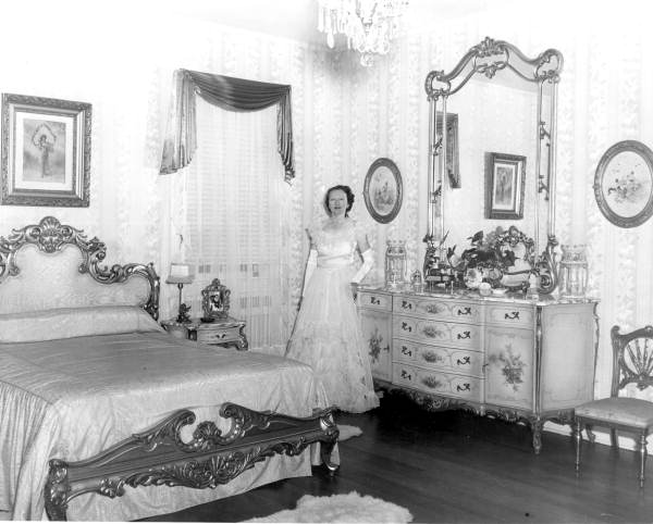 Carra Williams Adams, wife of Justice Alto Adams, in bedroom - Tallahassee, Florida