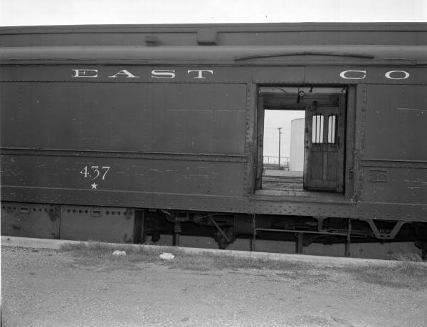 Close-up view of Florida East Coast Railway baggage car #437 - Jacksonville, Florida.