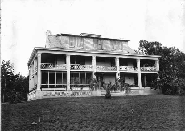 House and lawn facing bay