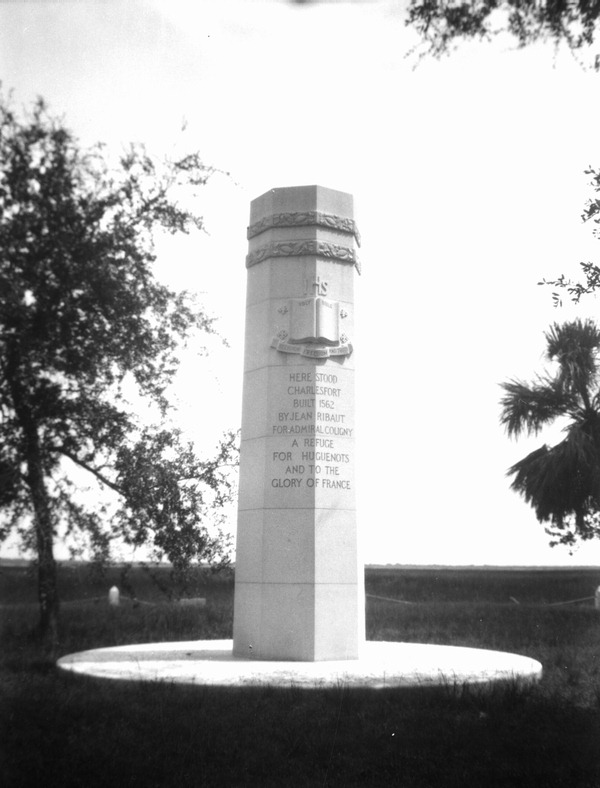 Charlesfort monument
