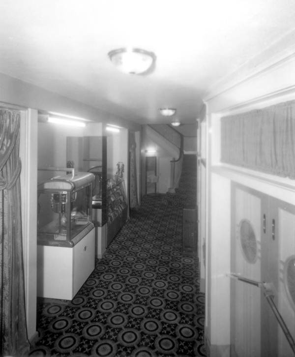Lobby at the Imperial Theater in Jacksonville.