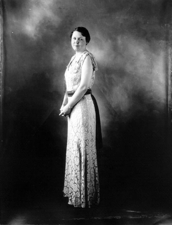 Portrait of Mrs. Johnnie Bell.