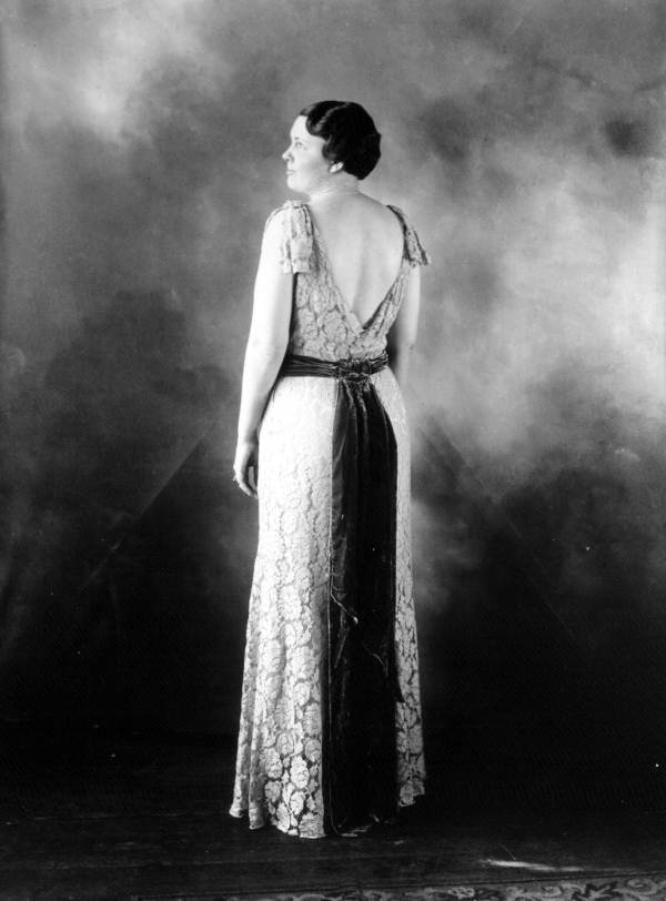 Portrait of Mrs. Johnnie Bell.