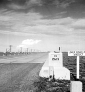 Road sign indicating the lower Sugarloaf viaduct - Florida Keys, Florida
