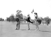 Playing golf at the Tri-city suncoast festival - Dunedin, Florida.