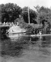 Canoe races at Rainbow Springs