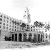 Palm Beach hotel.