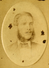 Portrait of Ed Gillmore.