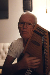 Bill Dillon with his autoharp - West Palm Beach, Florida