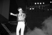 Singer performs - Tallahassee, Florida.