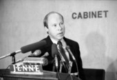 Ken Jenne campaigns for Insurance Commissioner - Tallahassee, Florida.