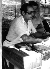 Pedro Gomez rolling a cigar