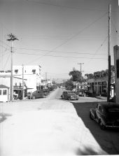 Street scene in Belle Glade.