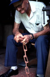 Andrew Jackson King making a wood carving - Mayo, Florida