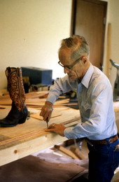 Bob Dellis measuring for a leather carving - Okeechobee, Florida