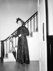 Tallahassee Women's Club member in costume at the First Presbyterian Church
