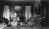 View of the parlor in the Leon Hotel
