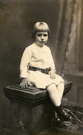 Portrait of Koreshan Harry Rahn.
