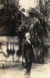 Portrait of Koreshan president Allen Andrews.